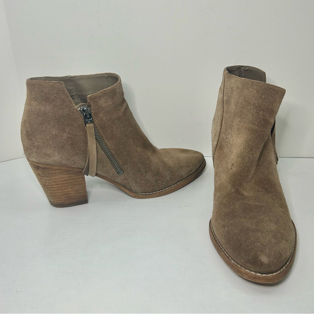 Sam Edelman Neutral Tan Brown Suede Leather Side Zipper Boots Booties Size 8 1/2